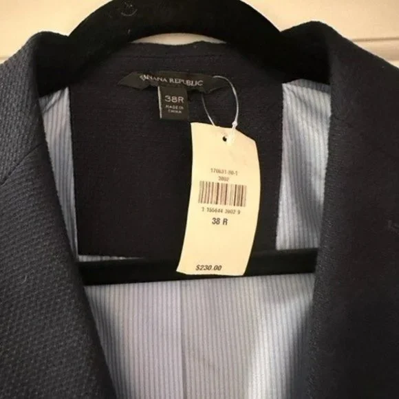 Men's Navy Blue Banana Republic Blazer 38R